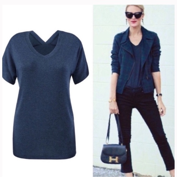 CAbi 5062 Double-V Tee Medium - Picture 2 of 4